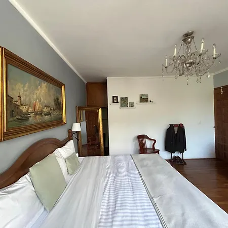 Lindas Suites Eugenio Sue