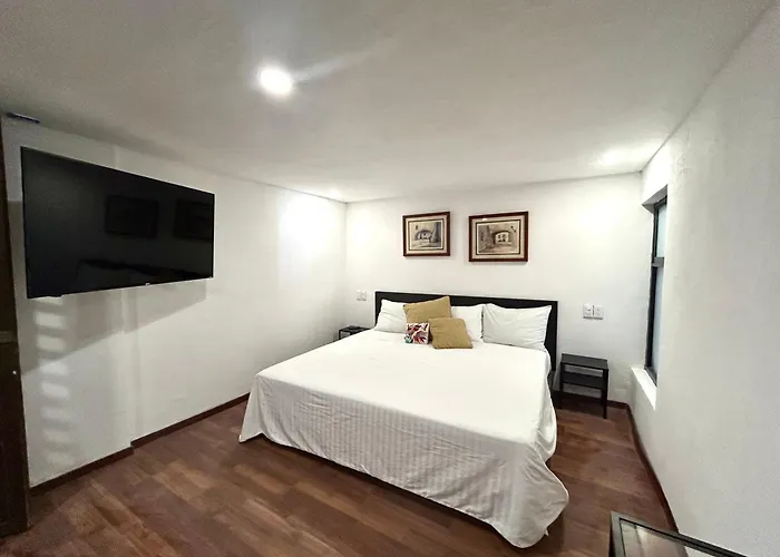 Guest house Lindas Eugenio Sue 3*