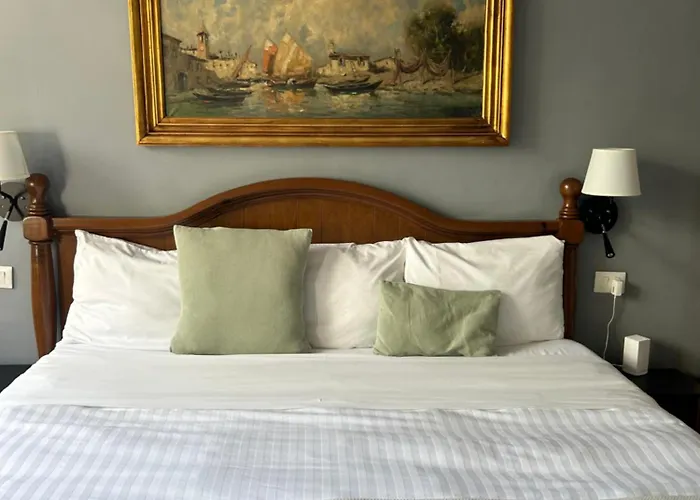 Lindas Eugenio Sue Guest house