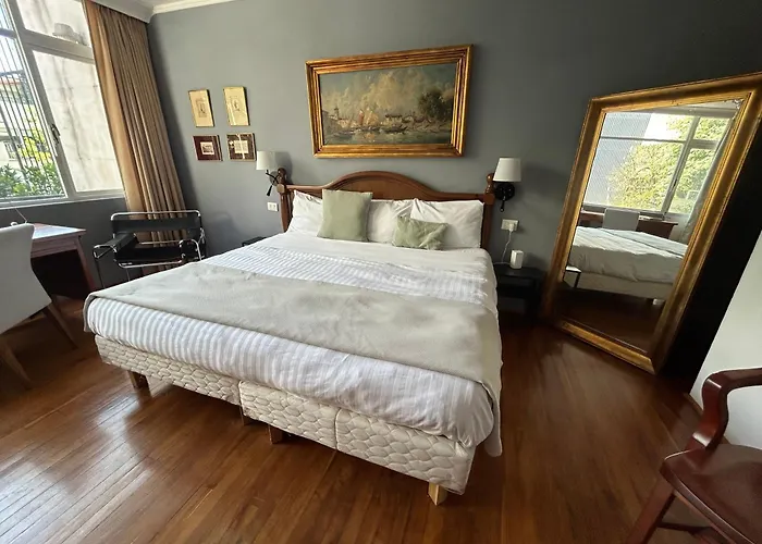 Guest house Lindas Eugenio Sue 3*